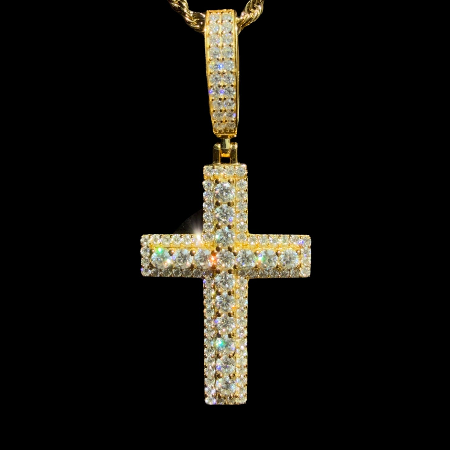 VVS1 Moissanite Cluster Cross Pendant – Flooded Diamond Look
