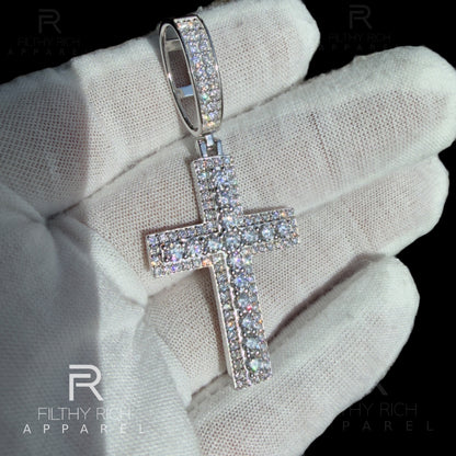 VVS1 Moissanite Cluster Cross Pendant – Flooded Diamond Look