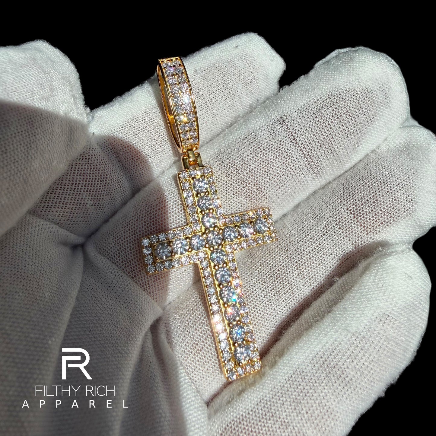 VVS1 Moissanite Cluster Cross Pendant – Flooded Diamond Look