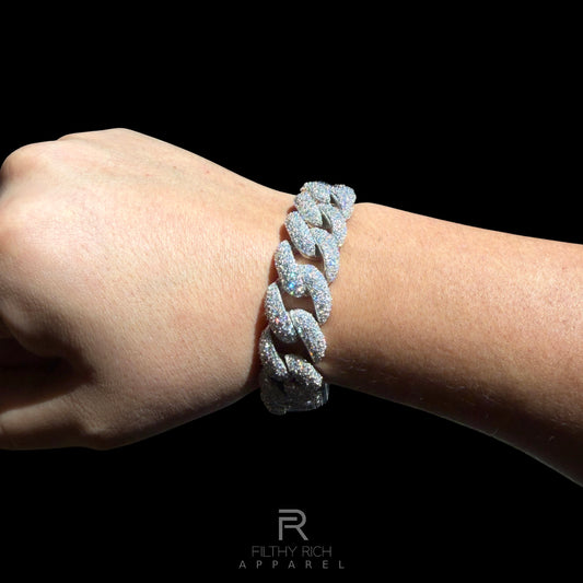 Galaxy Setting VVS1 Moissanite Cuban Bracelet